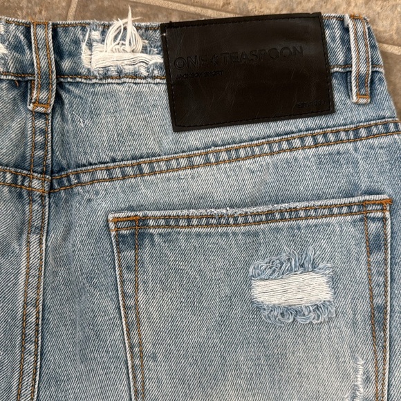 NWT Free People x One Teaspoon Jacksons MW short distressed frayed Ocean size 31 - Picture 9 of 12